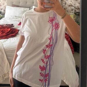 White and pink floral tek